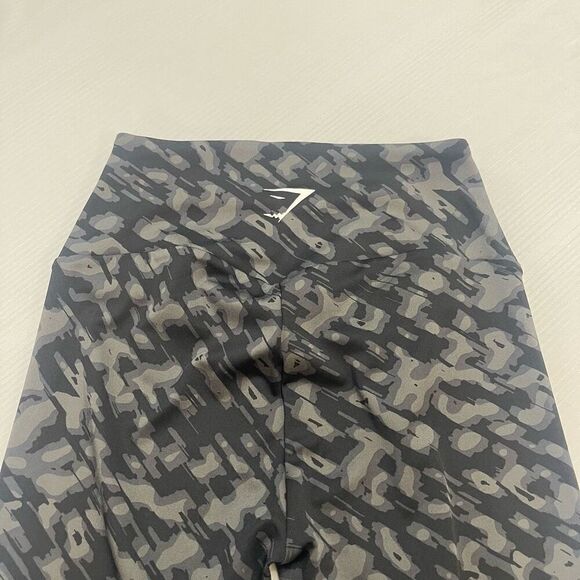 GYMSHARK Grey Black Camo Camouflage Training Leggings Size Small - Picture 10 of 10